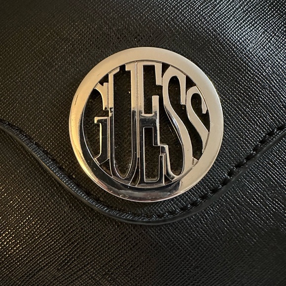 Original Guess Handbag Vintage Logo Satchel Patent Textured Leather Black - Picture 5 of 7
